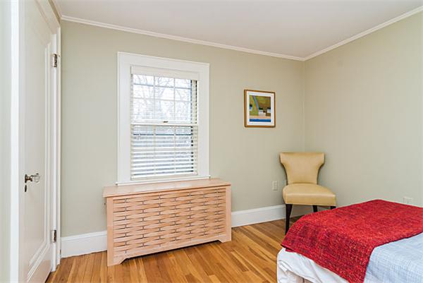 36 Howland Road Newton, MA 02465 - Photo 13 of 18