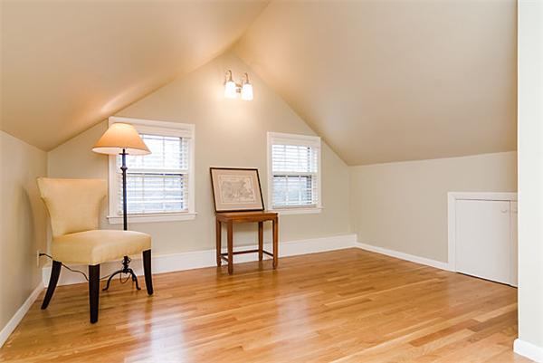 36 Howland Road Newton, MA 02465 - Photo 16 of 18