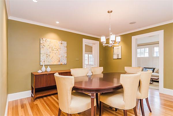 36 Howland Road Newton, MA 02465 - Photo 4 of 18