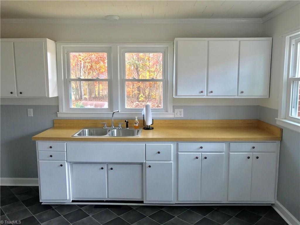 820 Anglin Mill Road Stoneville, NC 27048 - Photo 4 of 11 Gallery Image 4