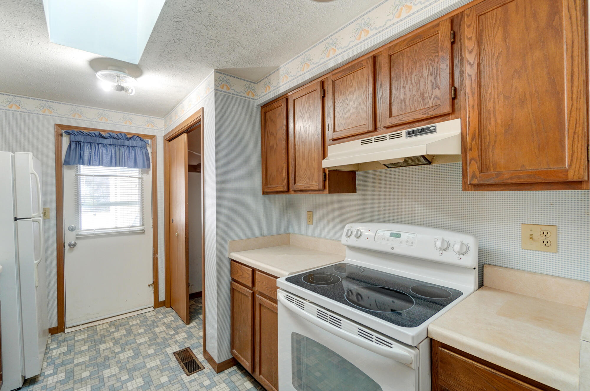 1650 Sierra Avenue Springfield, OH 45503 - Photo 10 of 26
