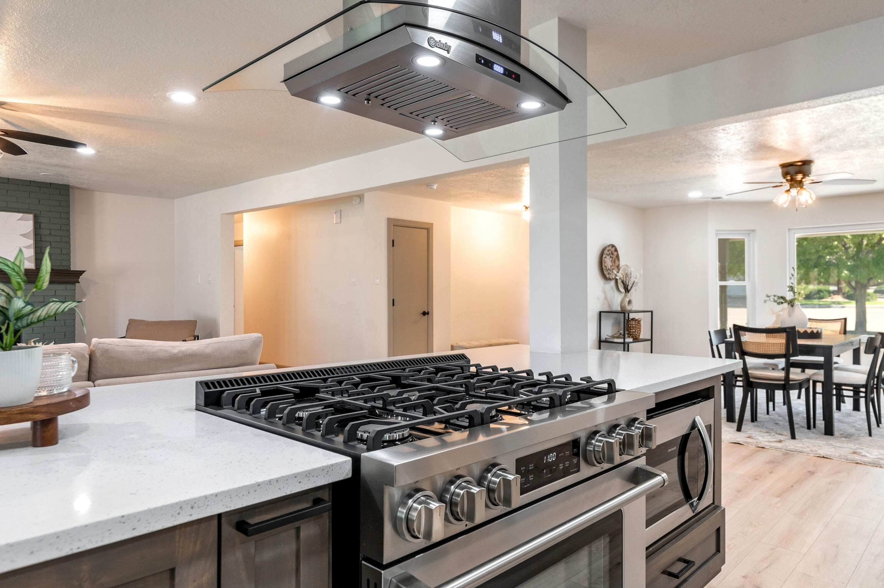 7015 Lantern Road Northeast Albuquerque, NM 87109 - Photo 13 of 44 Gallery Image 13