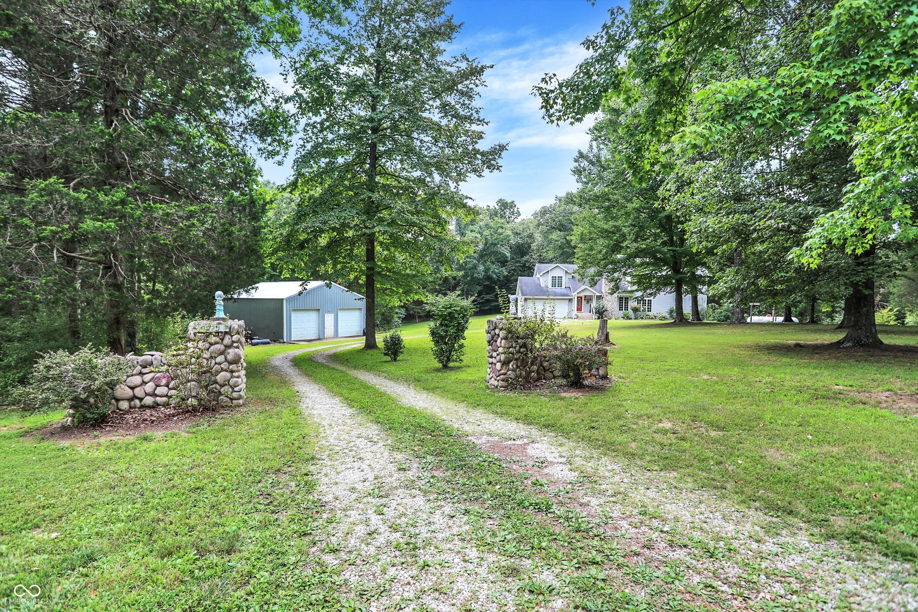6029 Poplar Grove Road Columbus, IN 47201 - Photo 4 of 76