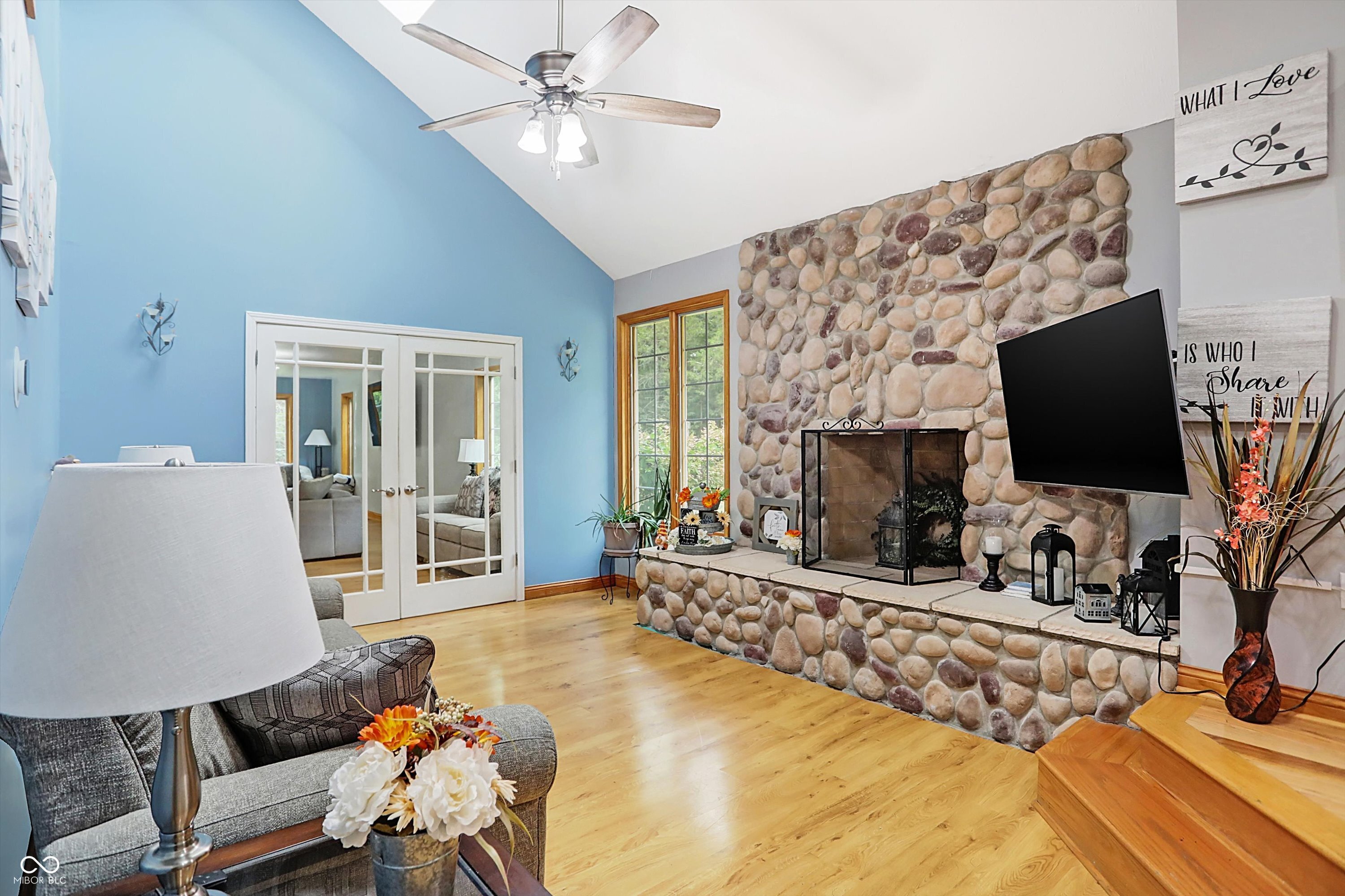 6029 Poplar Grove Road Columbus, IN 47201 - Photo 8 of 76