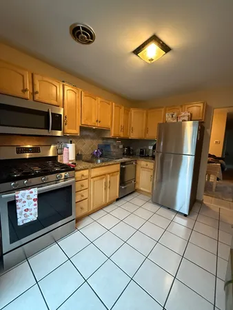 $2,200 | 247 Nantucket Harbor, Unit 247, Schaumburg, IL 60193