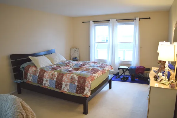 $2,150 | 247 Nantucket Harbor, Unit 247, Schaumburg, IL 60193