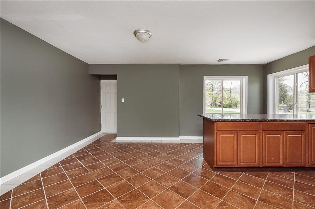 6329 Michigan Road Indianapolis, IN 46260 - Photo 12 of 25 Gallery Image 12