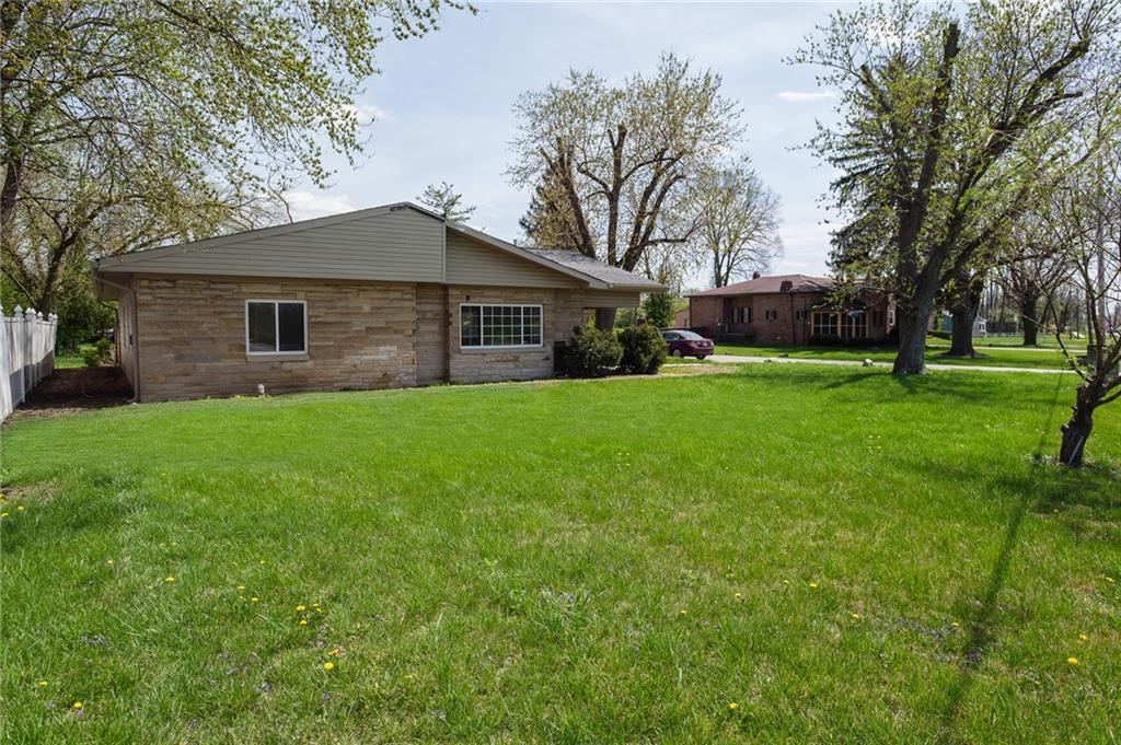 6329 Michigan Road Indianapolis, IN 46260 - Photo 6 of 25 Gallery Image 6