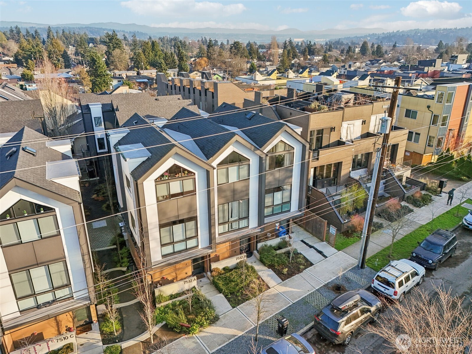 7514 43rd Avenue South, Unit B Seattle, WA 98118 - Photo 33 of 40 an aerial view of multiple house