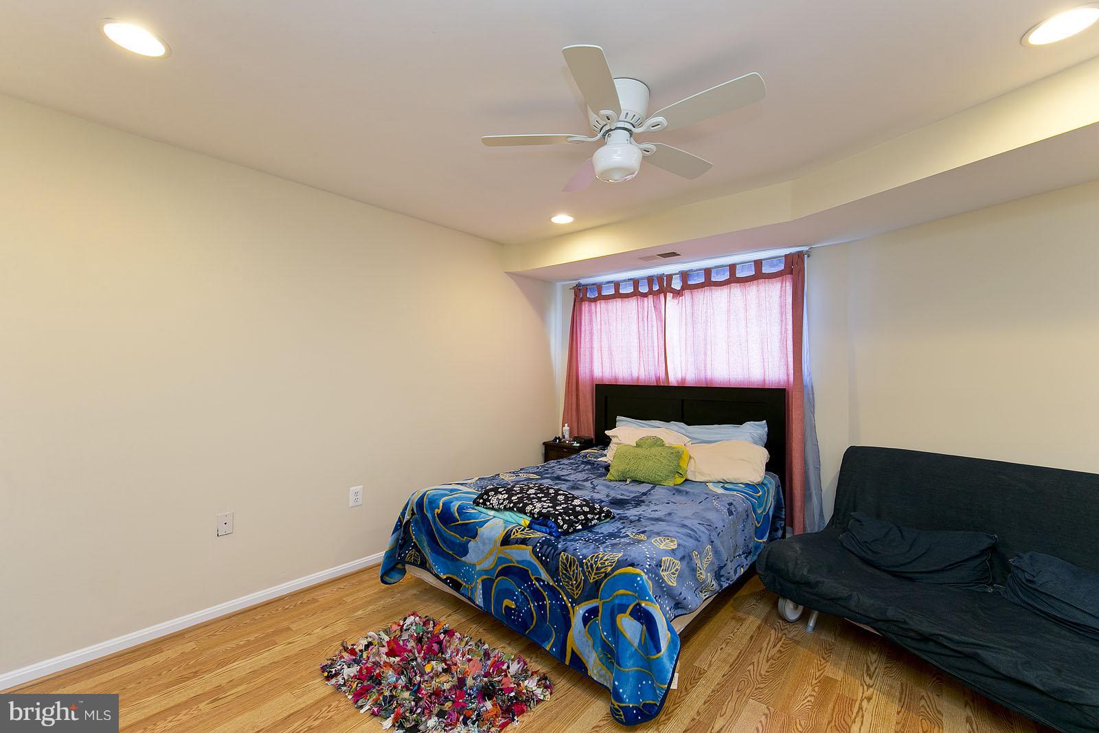 986 Browntown Road Boyce, VA 22620 - Photo 21 of 23 Bedroom