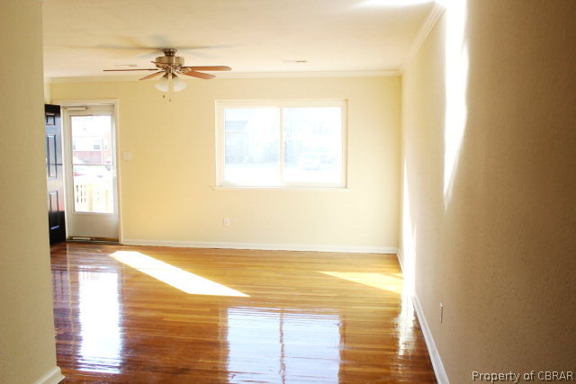112 Big Bethel Road Hampton, VA 23666 - Photo 3 of 18 Gallery Image 3