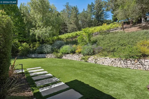 $2,895,000 | 31 Sandy Court, Orinda, CA 94563