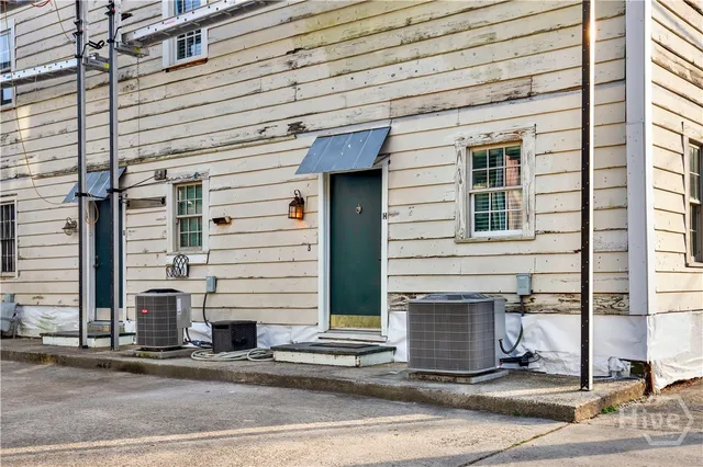 $315,000 | 501 East Charlton Street, Unit H, Savannah, GA 31401
