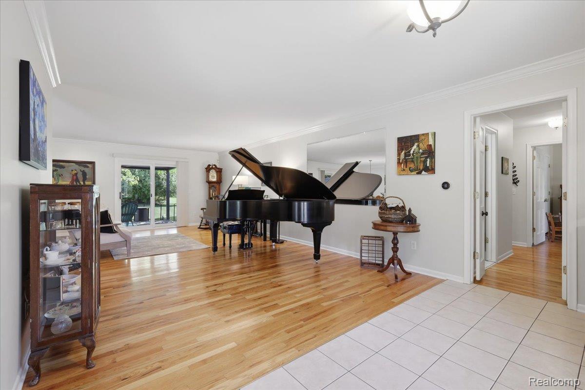 5048 Tree Hill Road Grand Blanc, MI 48439 - Photo 11 of 60 Easily holds a 7ft grand piano