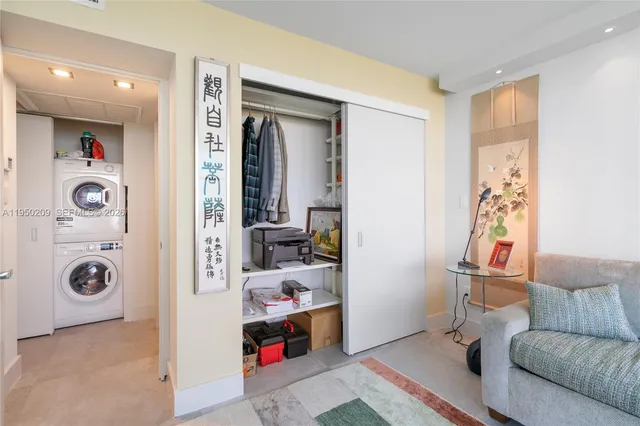 $685,000 | 5750 Collins Avenue, Unit 15E, Miami Beach, FL 33140