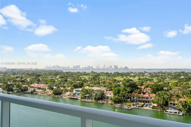 $685,000 | 5750 Collins Avenue, Unit 15E, Miami Beach, FL 33140