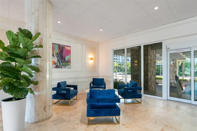 $685,000 | 5750 Collins Avenue, Unit 15E, Miami Beach, FL 33140