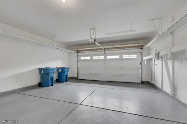 $2,000 | 7345 Puddle Duck Street, Las Vegas, NV 89166