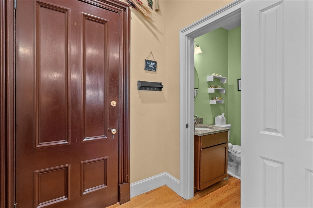 7 Winter Street, Unit 2 Salem, MA 01970 - Photo 13 of 42 a view of elevator