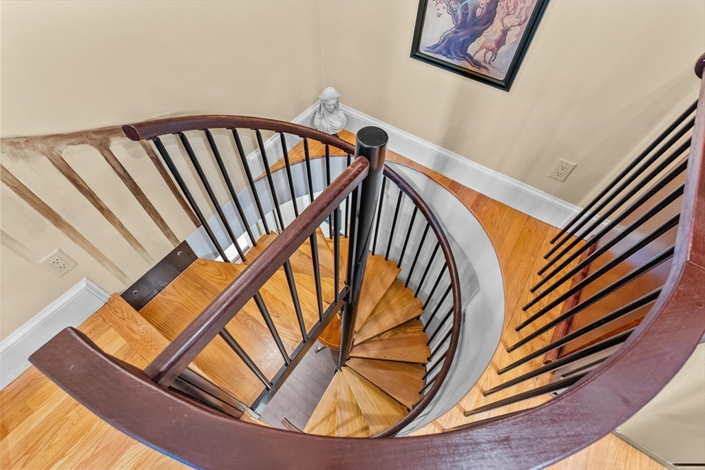 7 Winter Street, Unit 2 Salem, MA 01970 - Photo 15 of 42 a view of stairs