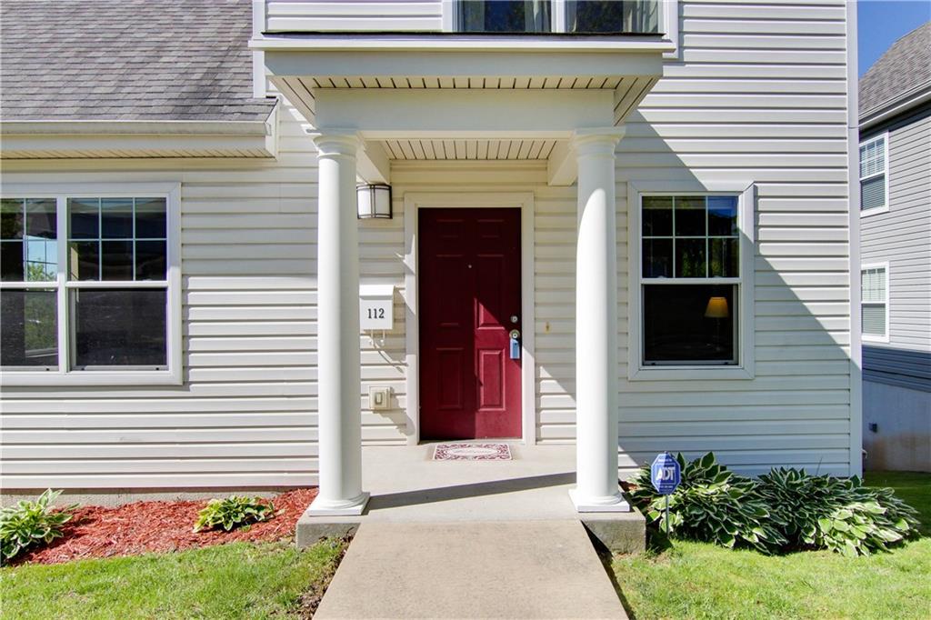 112 Pleasant Ridge Road McKees Rocks, PA 15136 - Photo 3 of 25