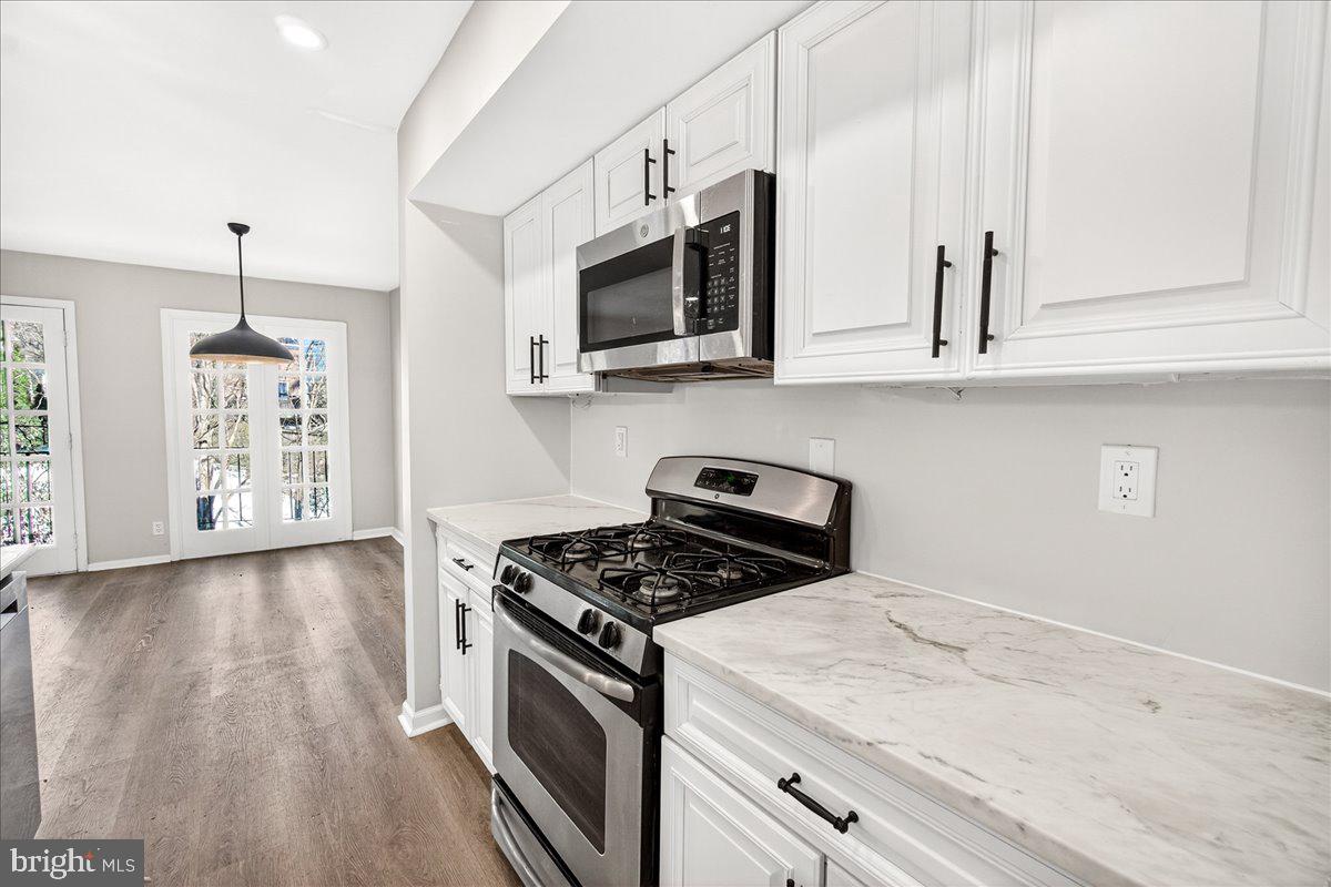1911 Lyttonsville Road, Unit 1911 Silver Spring, MD 20910 - Photo 10 of 37