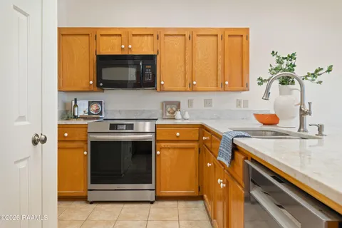 $285,000 | 215 Tuscany Valley Drive, Lafayette, LA 70506