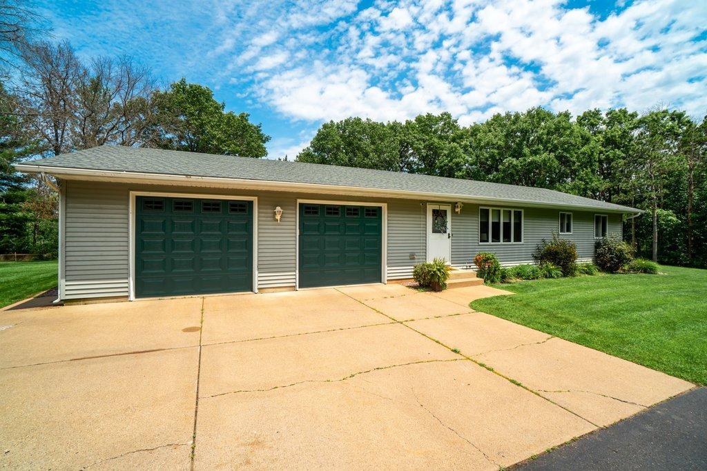 4437 Old Wells Road Eau Claire, WI 54703 - Photo 33 of 65