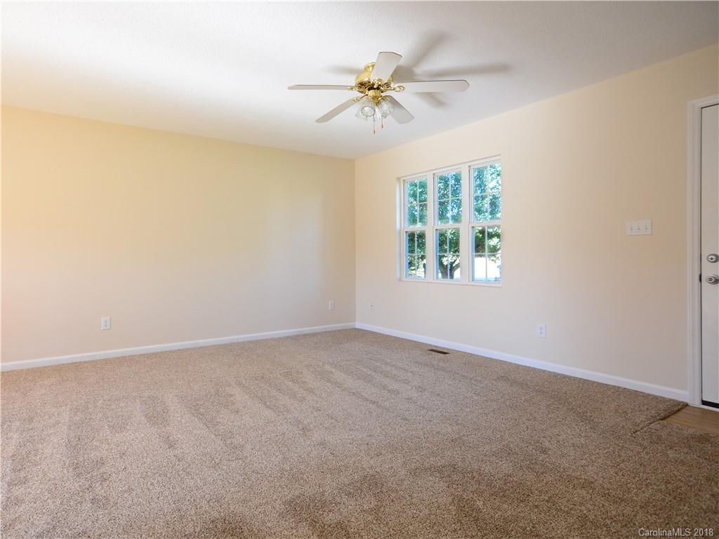 323 Drumstand Road Stony Point, NC 28678 - Photo 5 of 20 Gallery Image 5