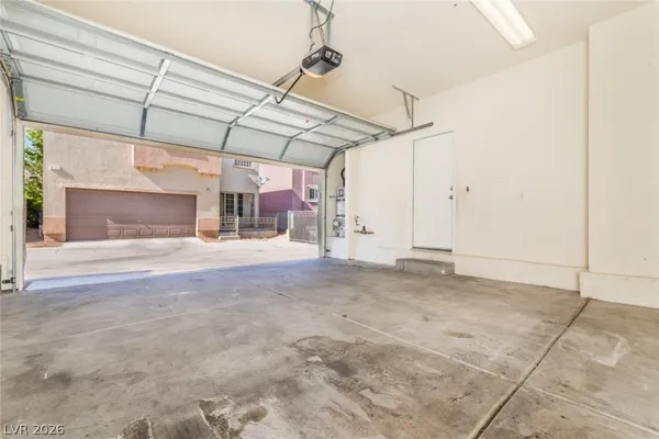 $1,900 | 9141 Ebony Threads Court, Las Vegas, NV 89149