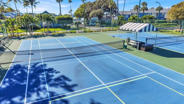 $709,900 | 622 Ocean Dunes Circle, Jupiter, FL 33477