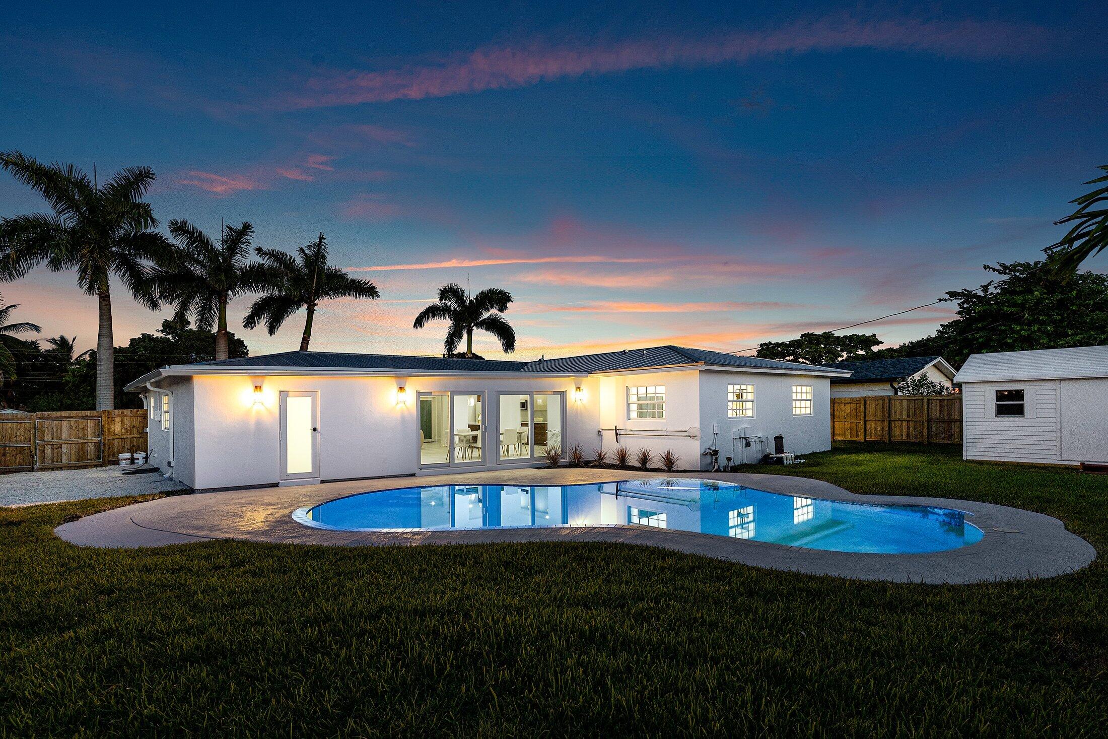 641 Northwest 15th Avenue Boca Raton, FL 33486 - Photo 1 of 38 044-641Northwest15thAvenue-BocaRaton-FL-