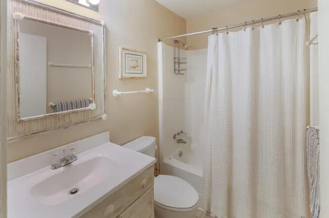 841 Club Cottage Road, Unit 9 Edisto Island, SC 29438 - Photo 18 of 30 GuestBath