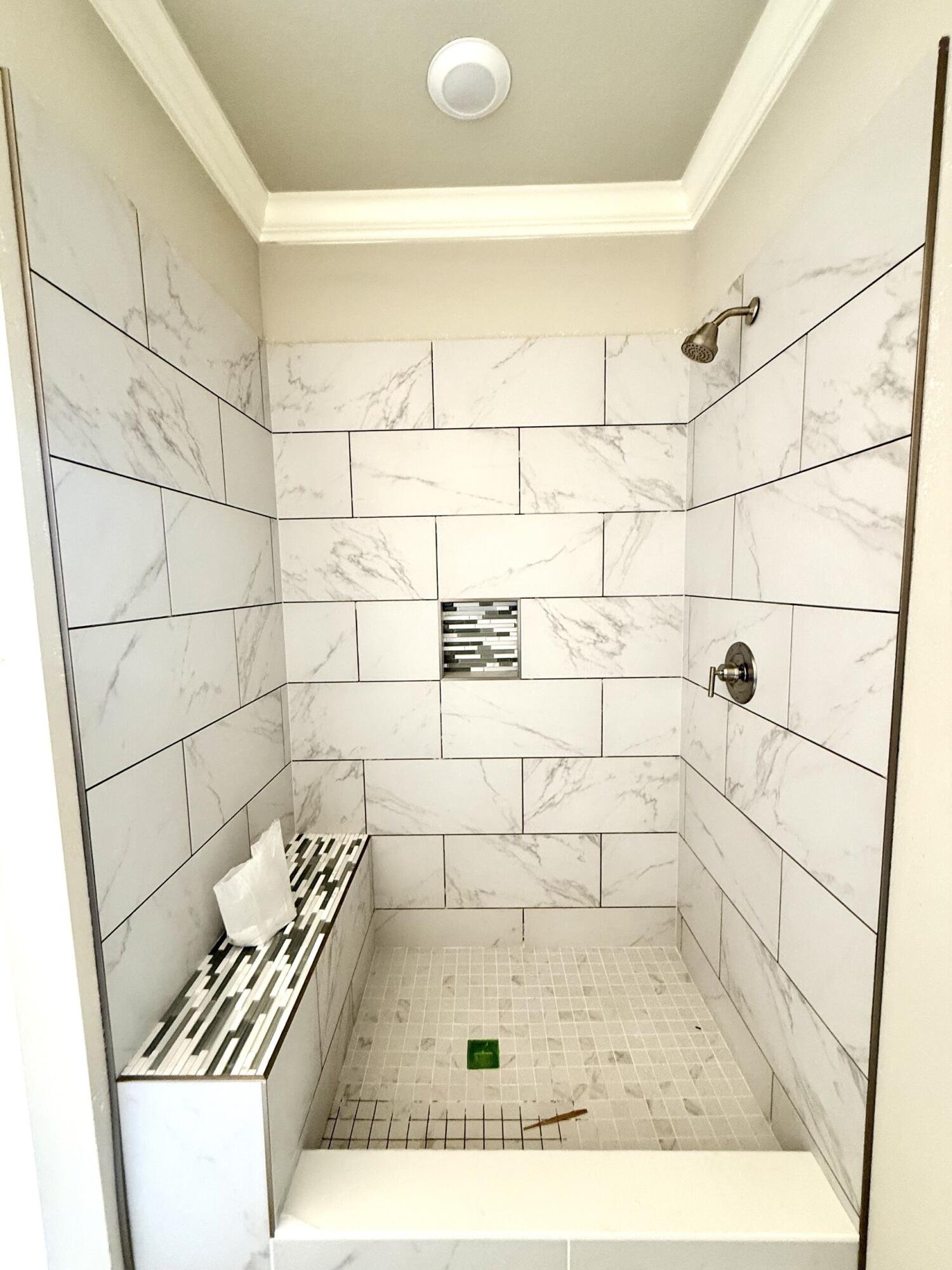 6703 Rocky Shores Road Milton, FL 32583 - Photo 38 of 71 MBA shower