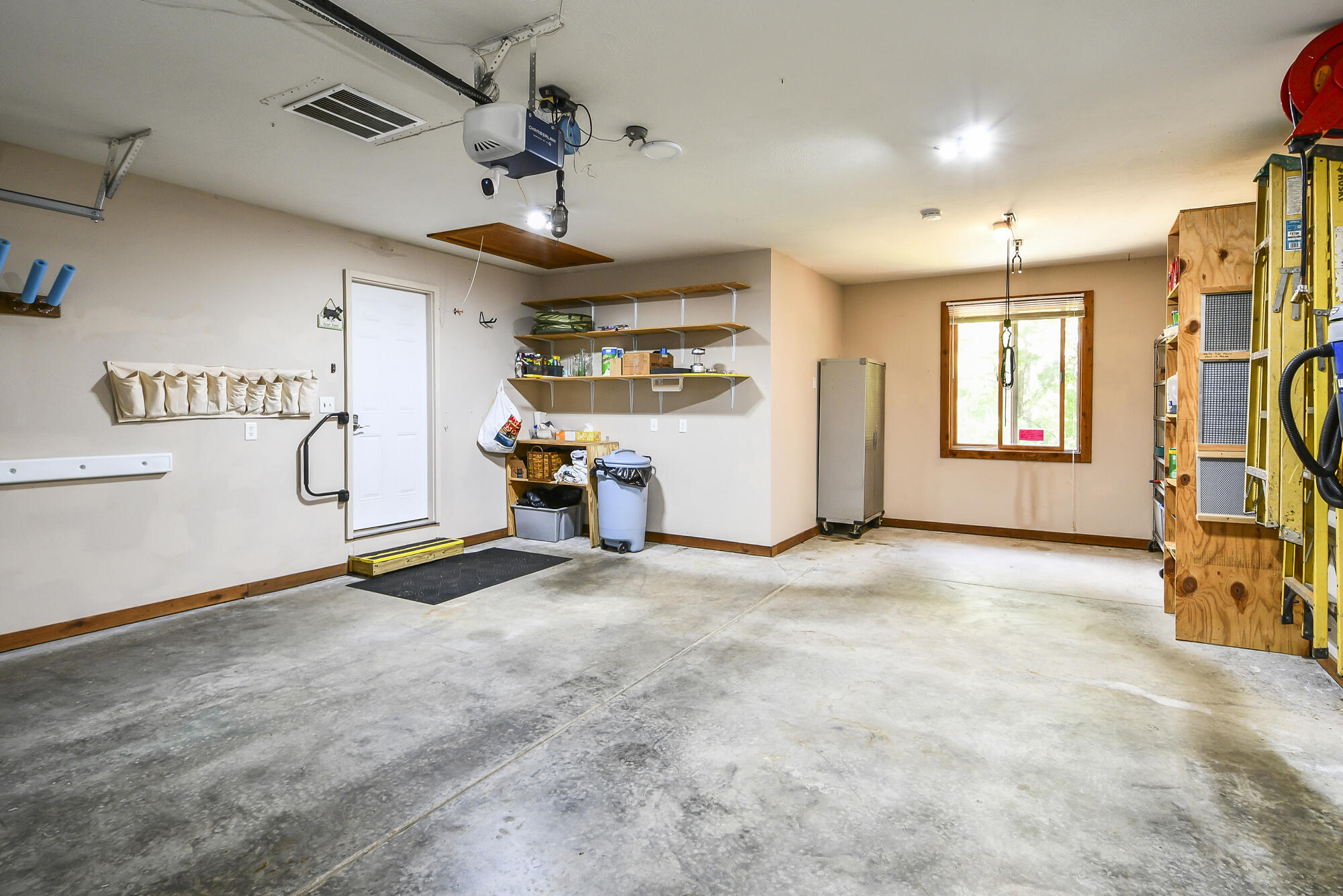 15 Lovers Lane Reeds Spring, MO 65737 - Photo 56 of 71 Garage Xtra Deep