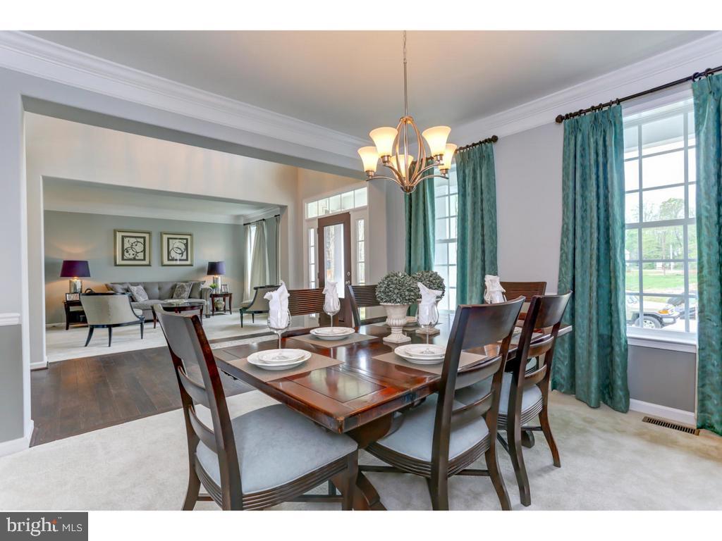 2 Abby Road Avondale, PA 19311 - Photo 4 of 24 Dining room