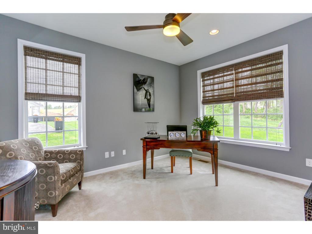 2 Abby Road Avondale, PA 19311 - Photo 5 of 24 Office space
