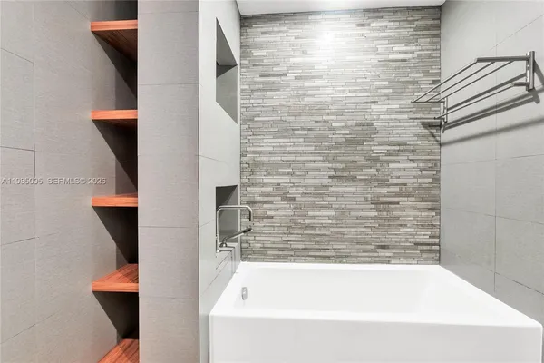 $9,750 | 776 Northeast 74th Street, Miami, FL 33138