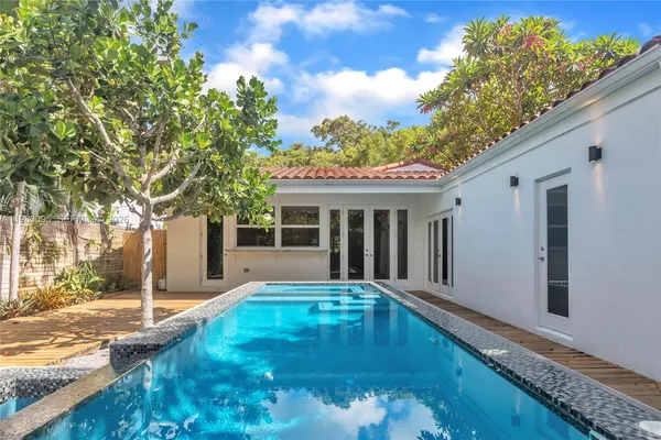 $9,750 | 776 Northeast 74th Street, Miami, FL 33138