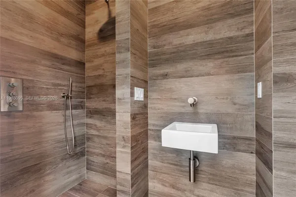 $9,750 | 776 Northeast 74th Street, Miami, FL 33138