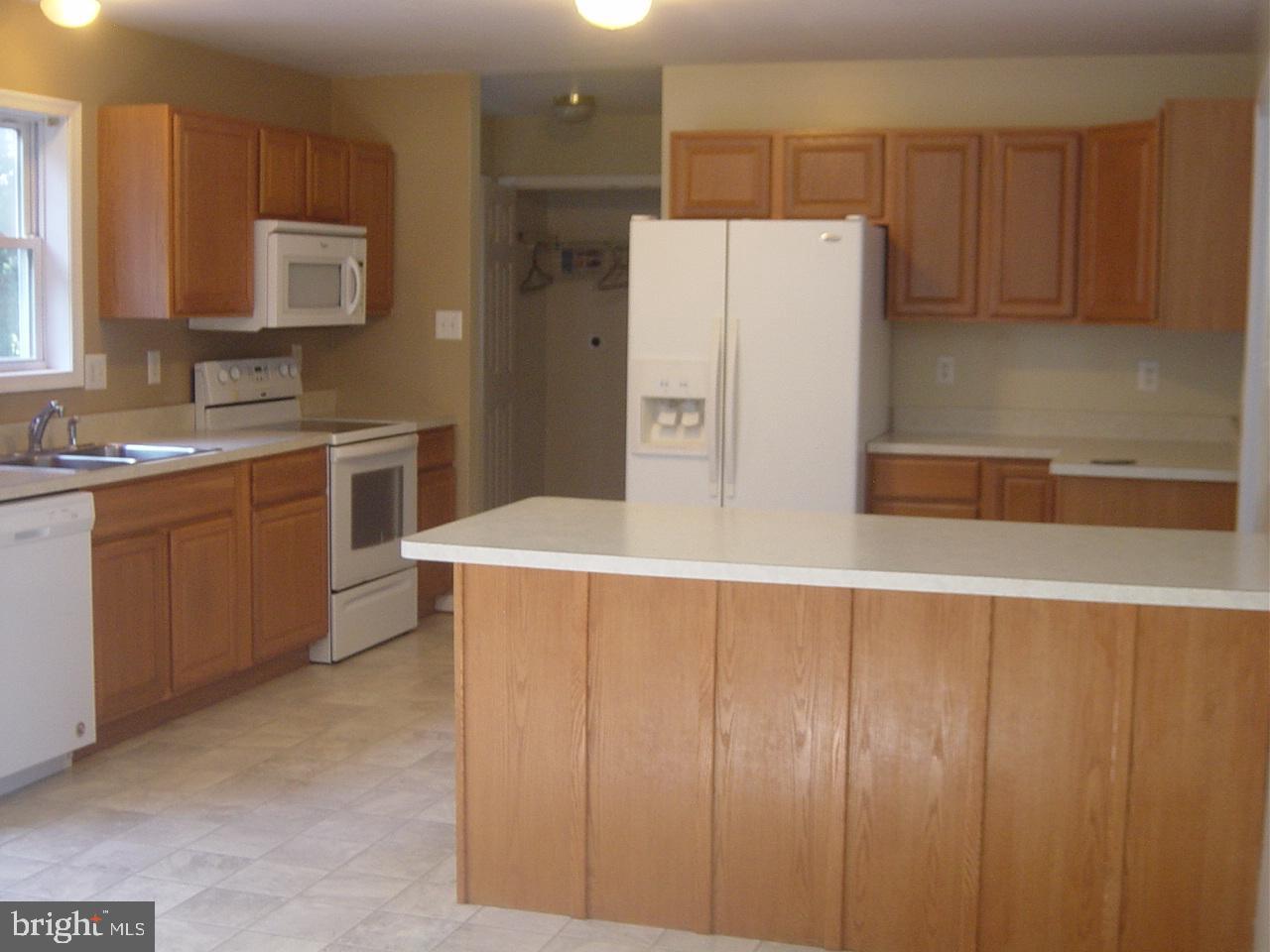 44375 Three Coves Road Hollywood, MD 20636 - Photo 8 of 15 Gallery Image 8