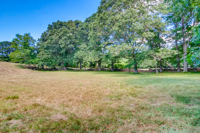 301 N Road West Tisbury, MA 02568 - Photo 40 of 46 Gallery Image 40