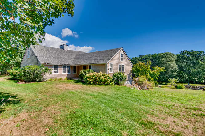 301 N Road West Tisbury, MA 02568 - Photo 6 of 46 West Tisbury historic farm property