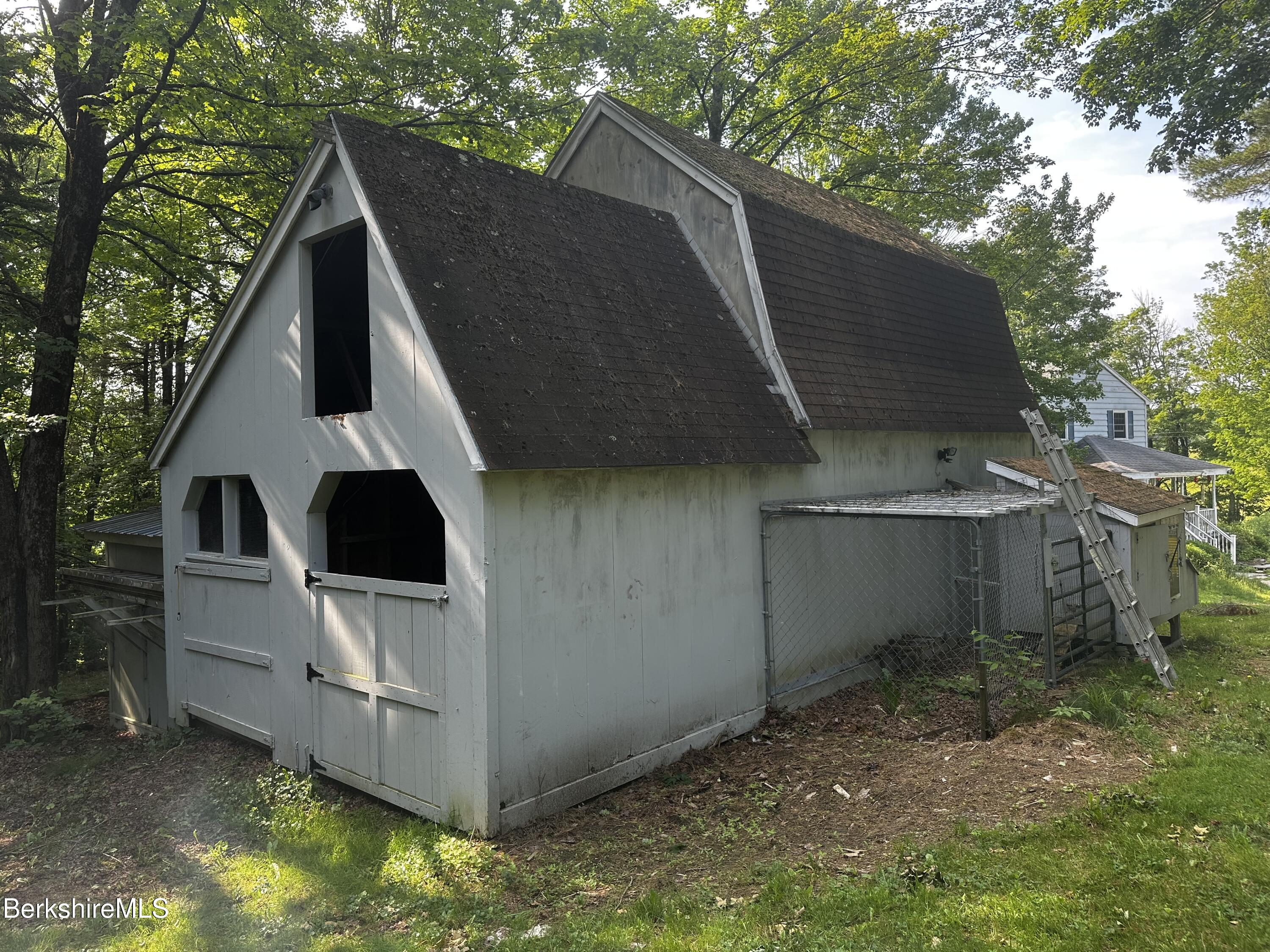 1689 East Windsor Road Windsor, MA 01270 - Photo 12 of 57 2 horse stalls