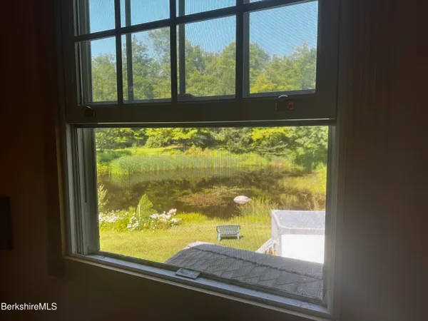 $385,000 | 1689 East Windsor Road, Windsor, MA 01270