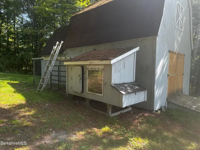 $399,000 | 1689 East Windsor Road, Windsor, MA 01270