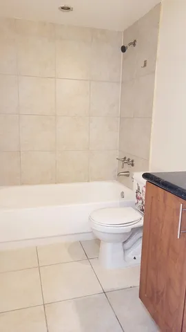 $1,850 | 494 Northwest 165th Street, Unit 602, Miami, FL 33169