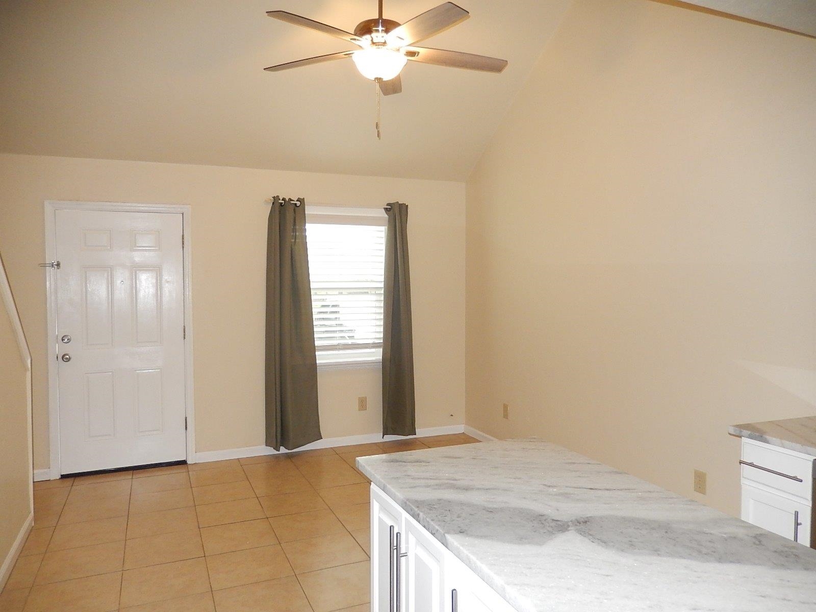 932 South Lipona Road Tallahassee, FL 32304 - Photo 4 of 18