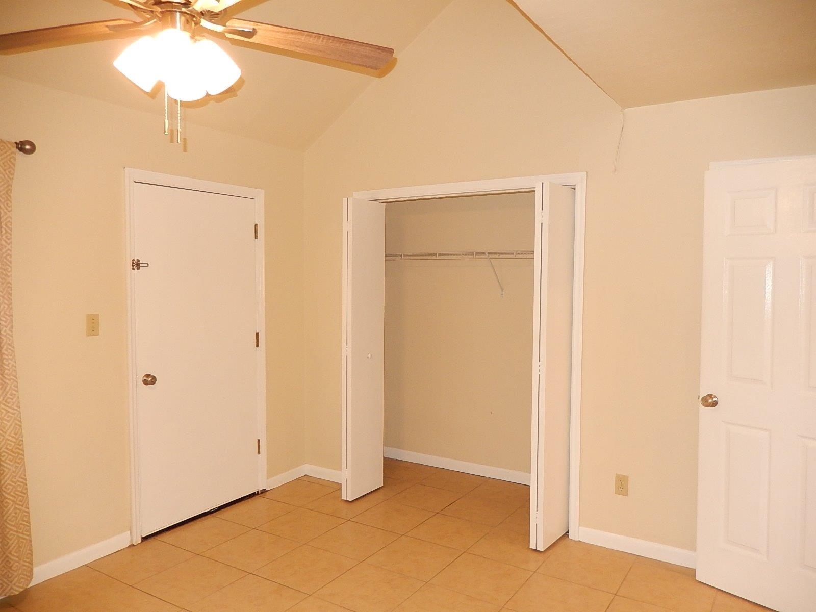 932 South Lipona Road Tallahassee, FL 32304 - Photo 5 of 18