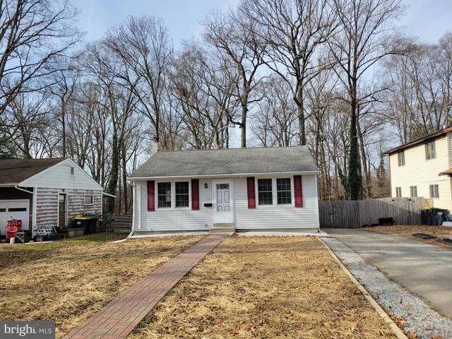 $2,200 | 806 Woodland Avenue, Wilmington, DE 19808